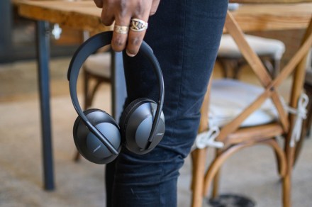 Bose 700 headphones are still $80 off following Prime Day