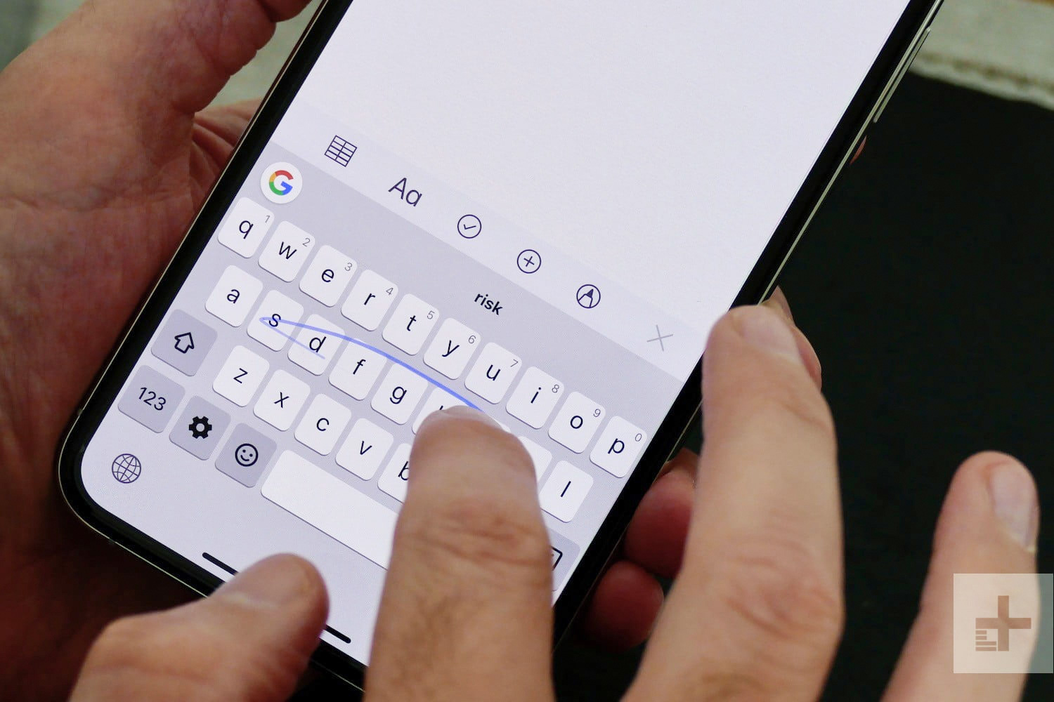 ios swipe keyboard