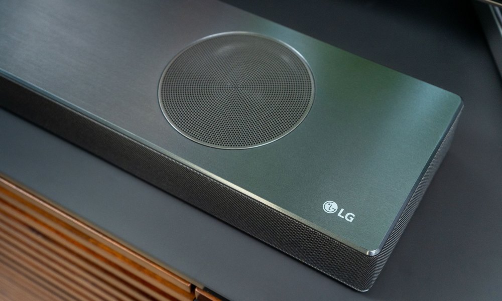 LG SL9YG review