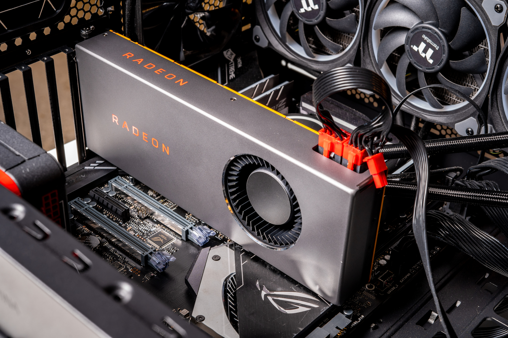 AMD Radeon RX 5700 XT vs. RX 5700: Which Is the Better Value