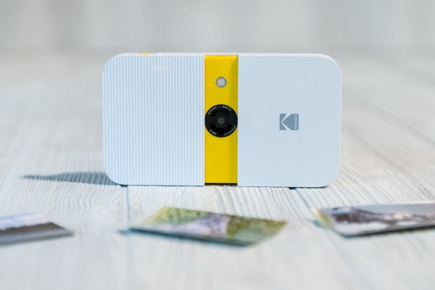 Kodak Step Instant Mobile Photo Printer Review
