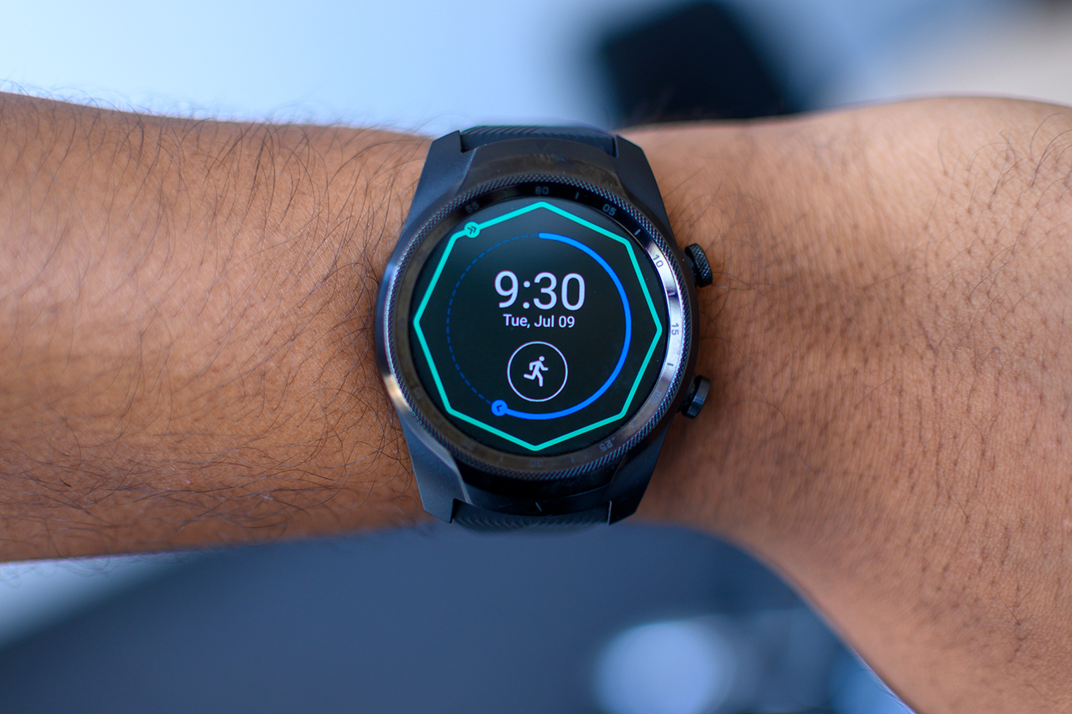 Mobvoi TicWatch Pro 4G/LTE Review: Constant Connectivity | Digital