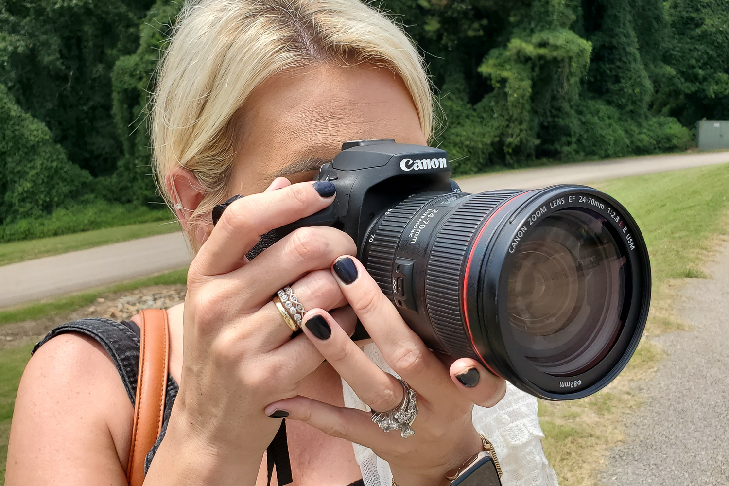 Canon EOS 90D Review: The DSLR Trying to Keep Up With Mirrorless