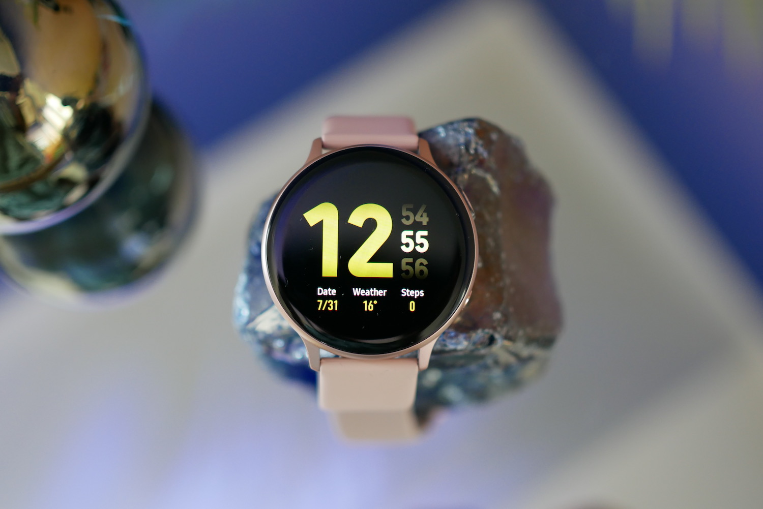 Difference galaxy watch best sale active 1 et 2