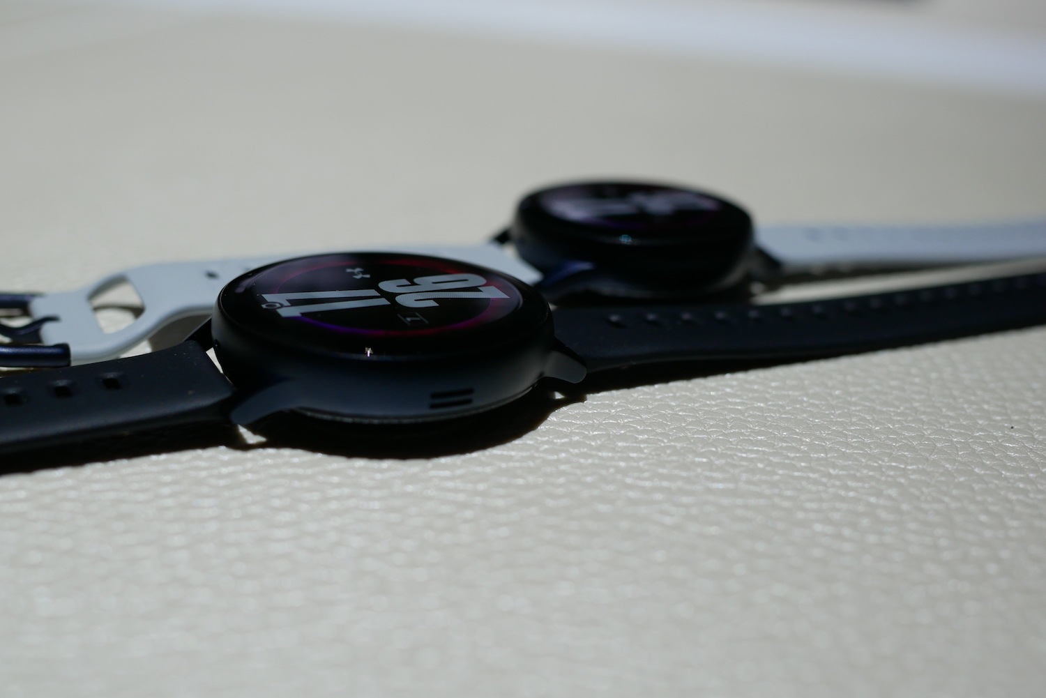 Samsung galaxy watch active under online armour