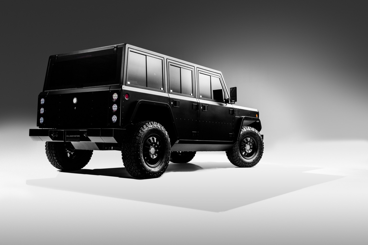 Bollinger suv store