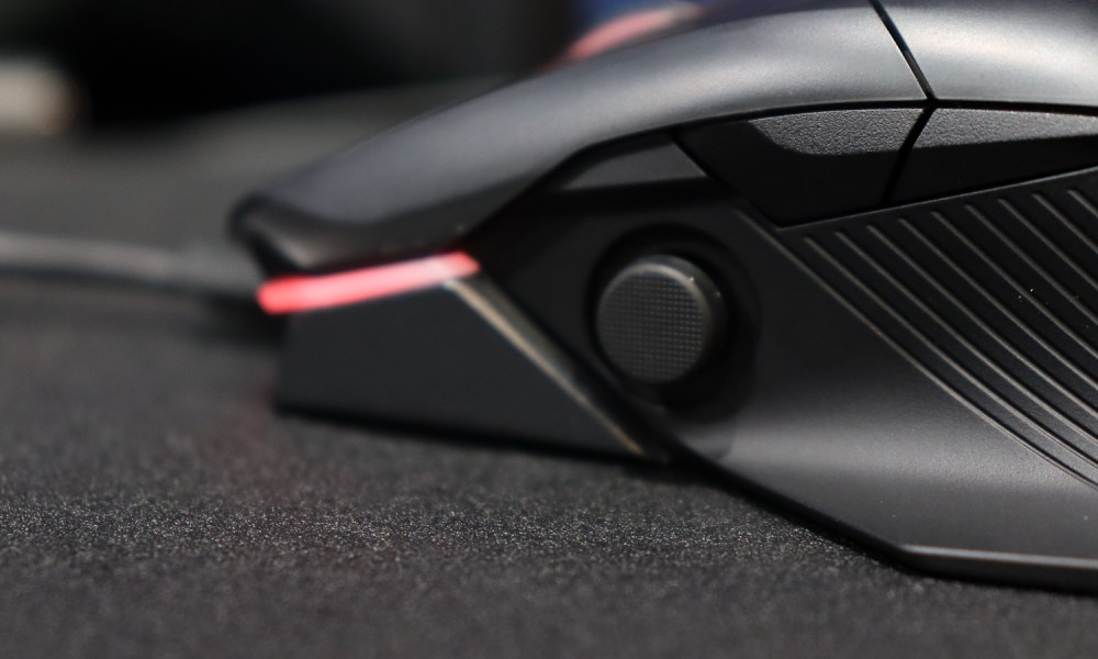 Asus Chakram gaming mouse