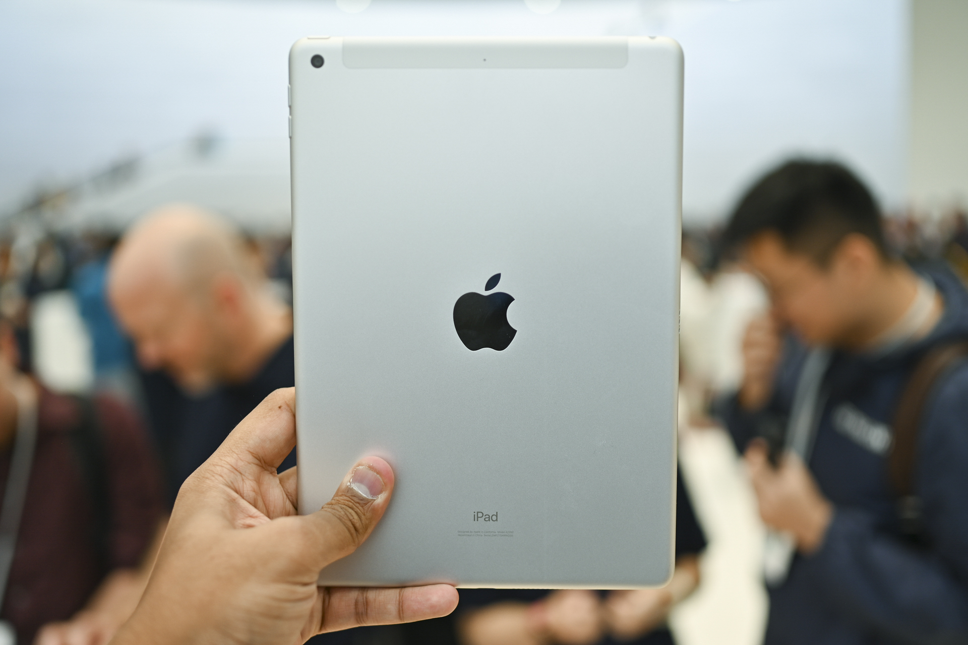 Hands on with the 2019 10.2-inch seventh generation iPad