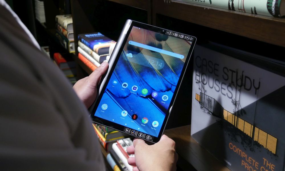 Lenovo Yoga Smart Tab hands-on review