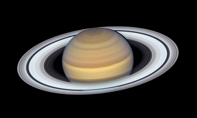 NASA's Cassini probe begins its suicide dive through Saturn's rings ...