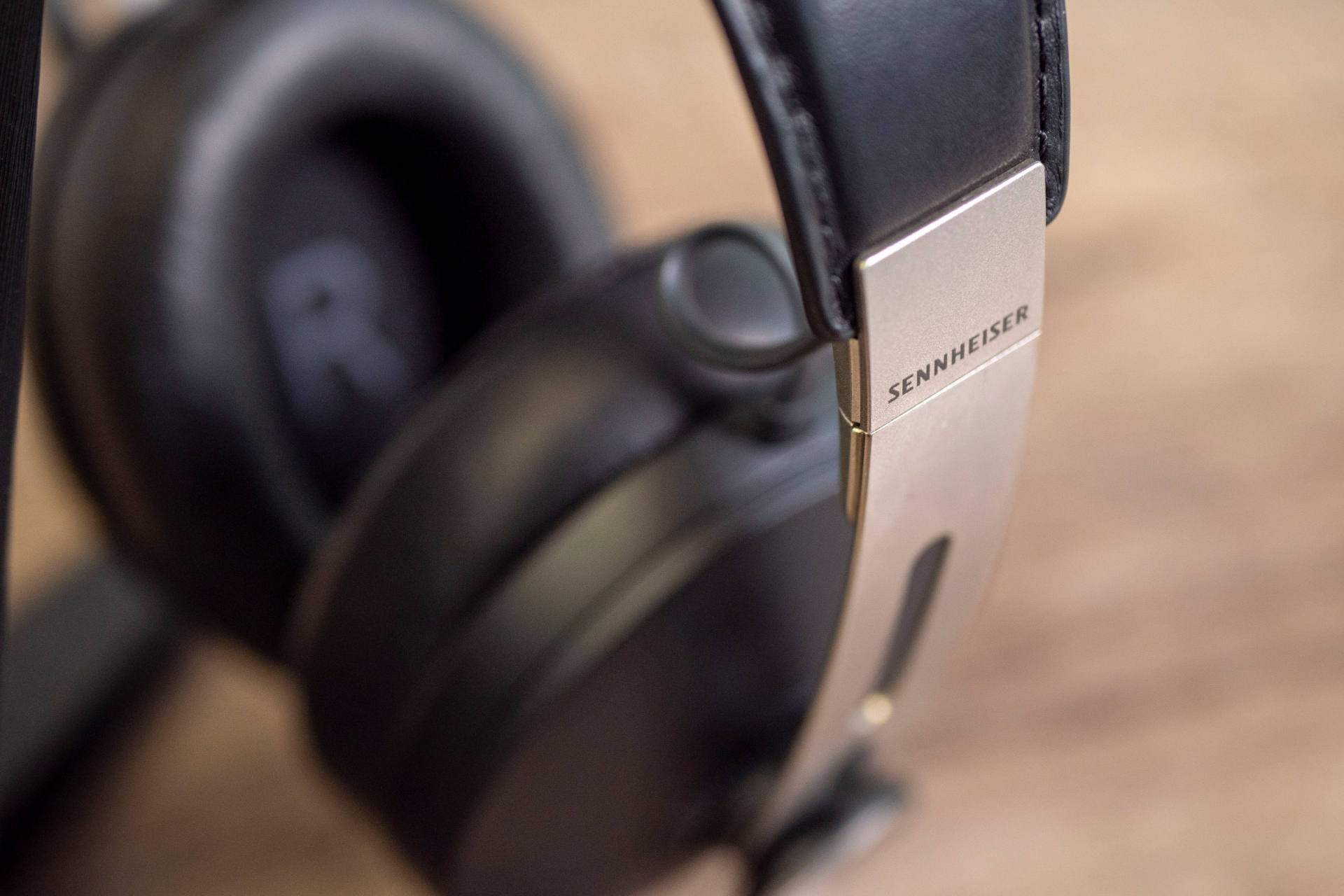Sennheiser Momentum Wireless 3 Review: Good Looks, Better Sound