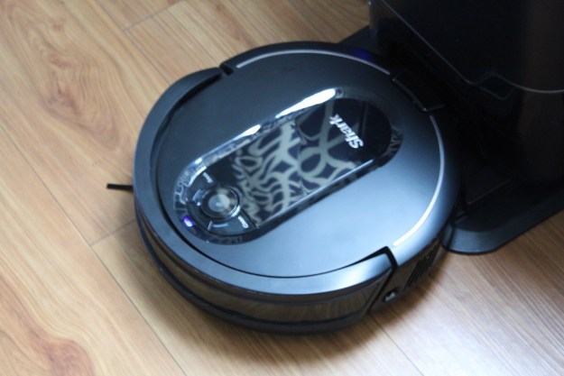 Shark Iq Robot Vacuum With Xl Self-empty Base, Self-cleaning