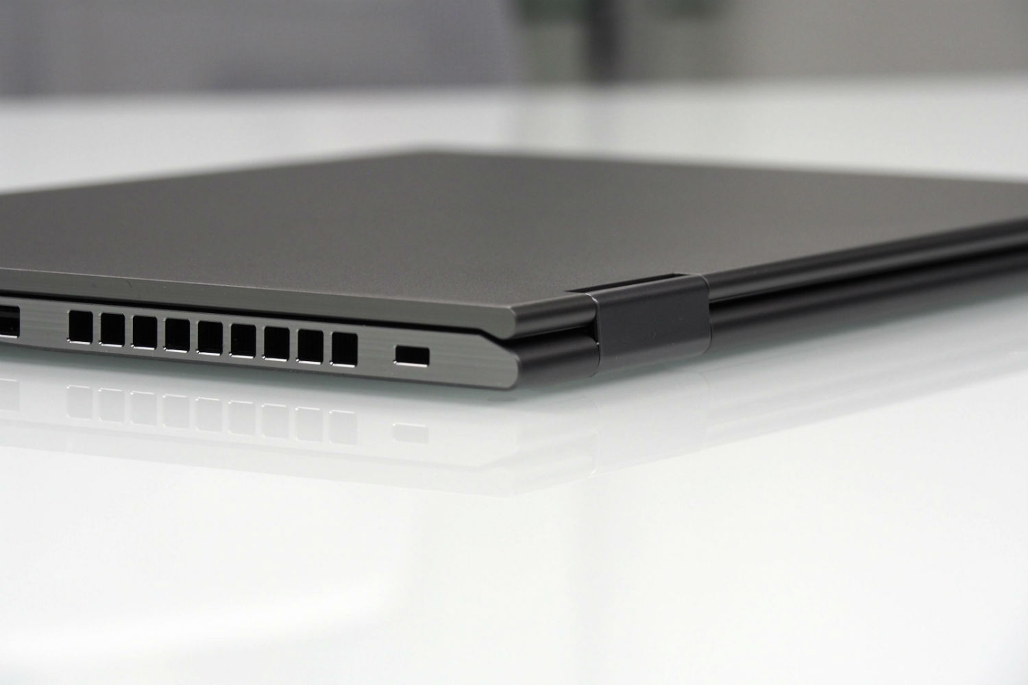 ThinkPad X1 Carbon vs. ThinkPad X1 Yoga  Digital Trends