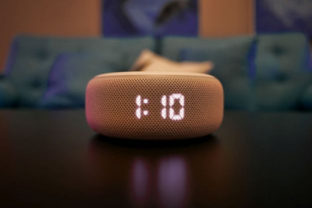 Echo Dot with Clock (3rd gen) review: It is what it is. And we can  dig it - CNET