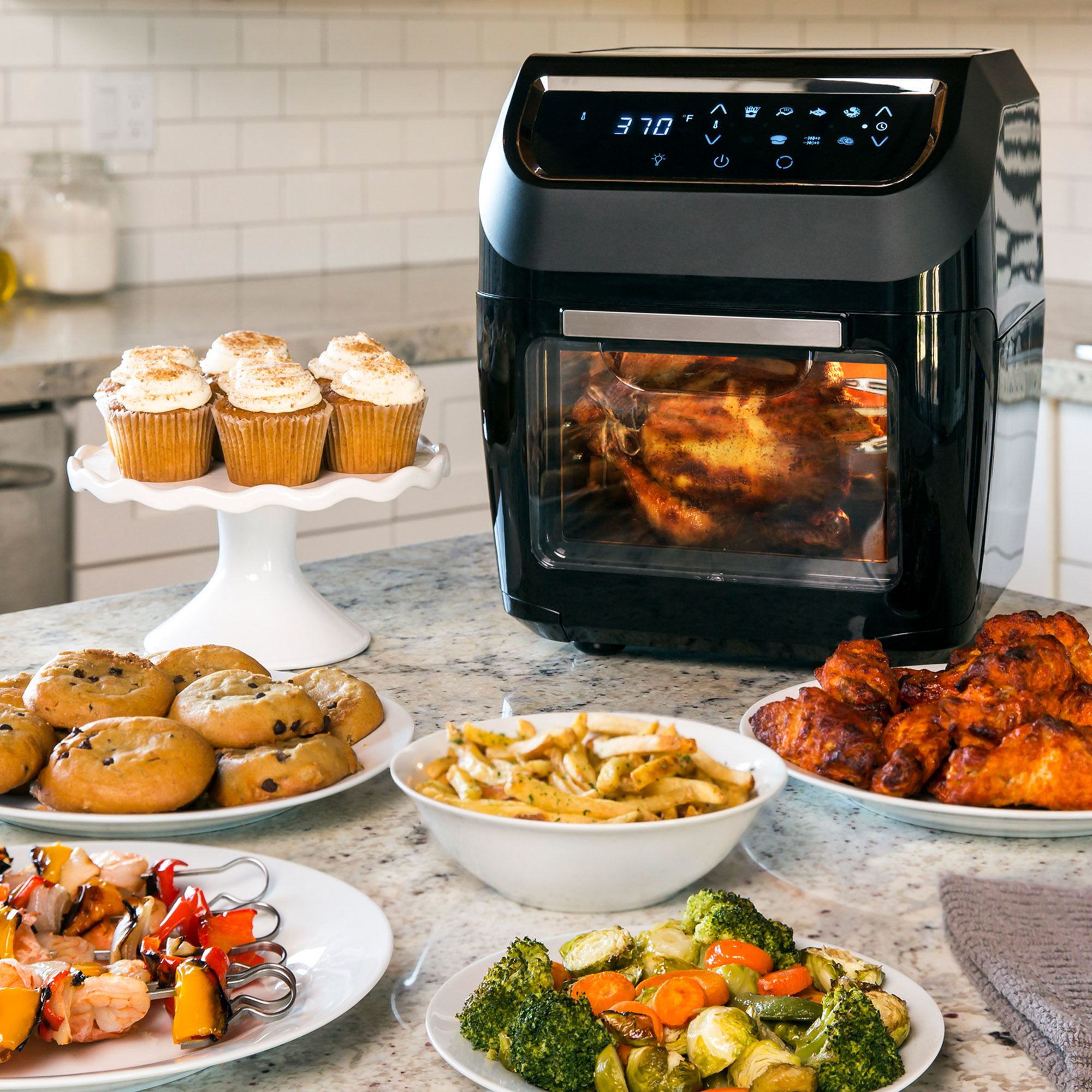 https://www.digitaltrends.com/wp-content/uploads/2019/10/best-choice-products-11-6-quart-1700w-8-in-1-electric-xl-air-fryer-oven-3.jpg?p=1