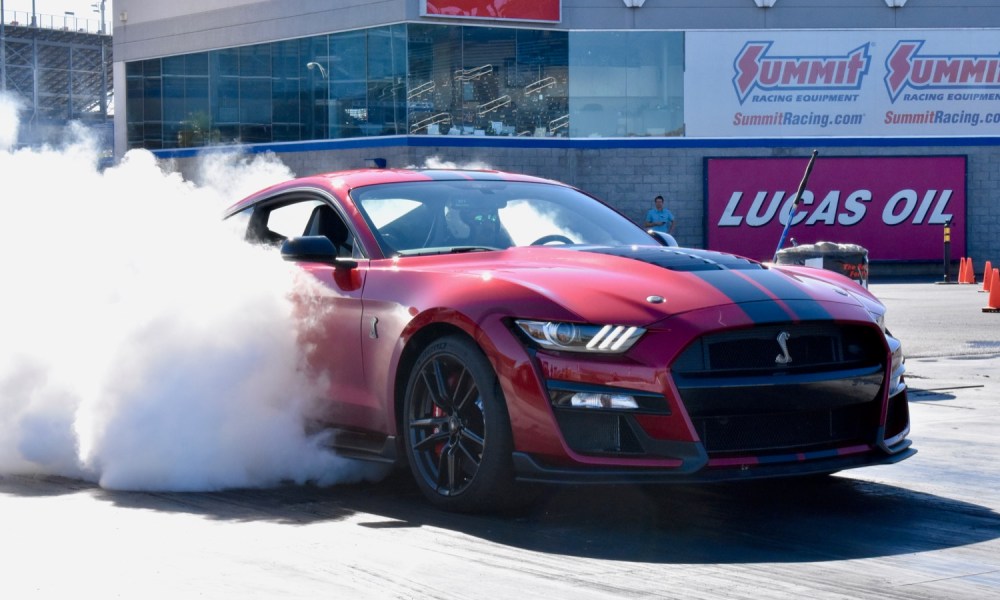 2020 Ford Mustang Shelby GT500 burnout