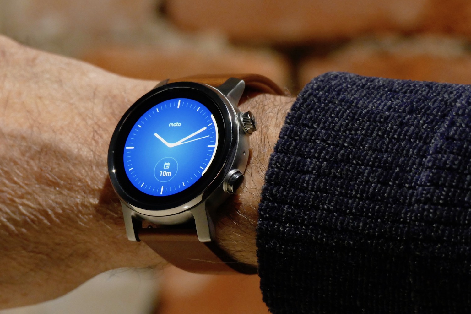 Moto best sale z4 smartwatch