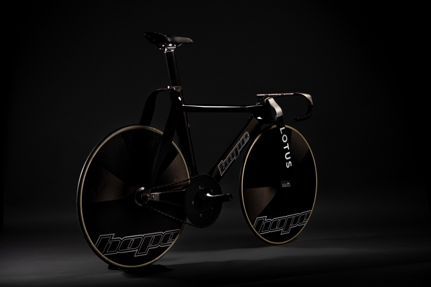 Lotus Designs Racing Bicycle for 2020 Summer Olympics | Digital Trends