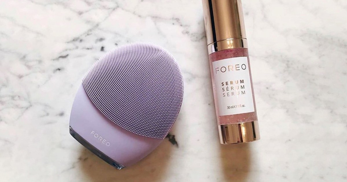 Score Early Black Friday Deals on Facial Cleansing Brushes from Foreo, Rose  Skin Co. and More