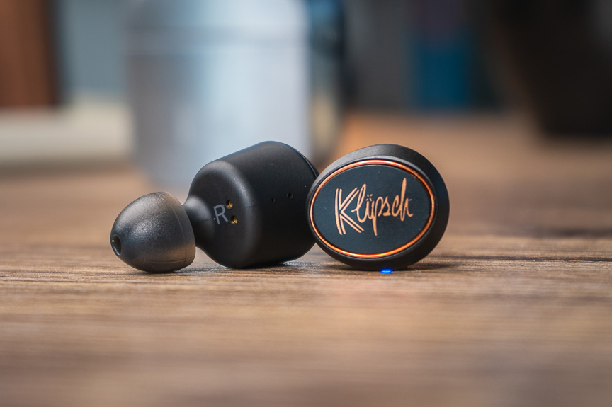 Airpods pro vs klipsch t5 online ii