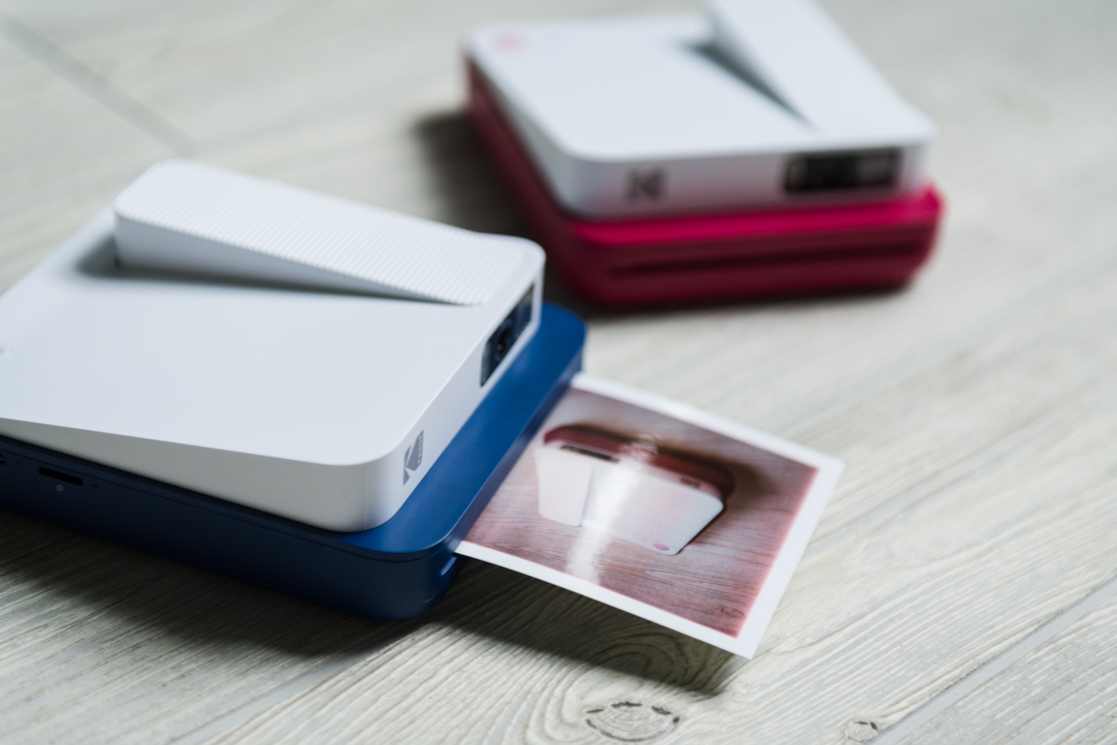 kodak smile classic instant print camera