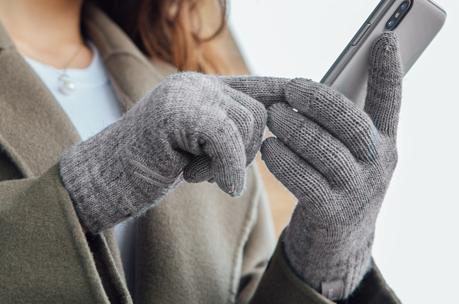 pink bag gloves