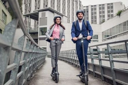 This long-range Segway electric scooter goes 18mph, and it’s $100 off today