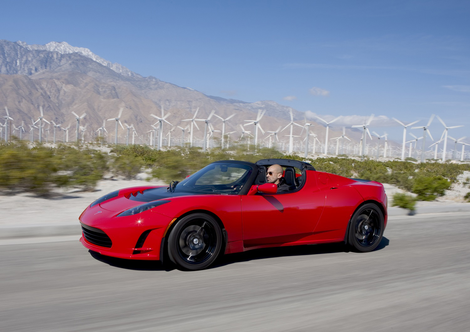 The Original Tesla Roadster Is Getting A Dedicated Service Team ...