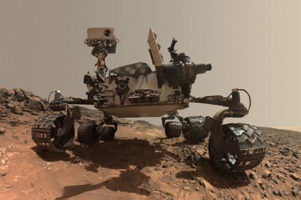 Mars Curiosity rover finds evidence of water where it was expected to be dry