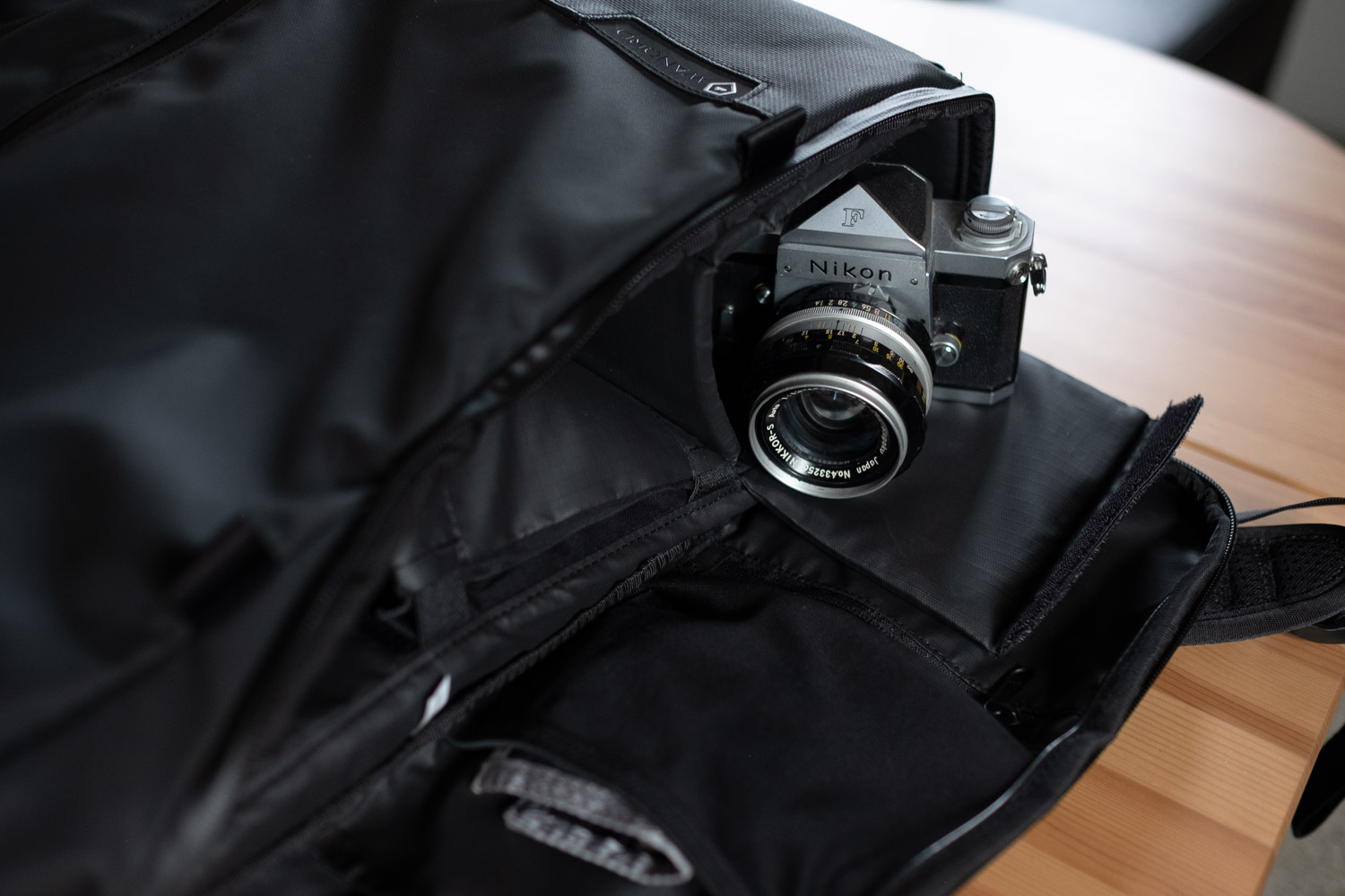 Timbuk2 Mirrorless Camera Sling Bag - Travel