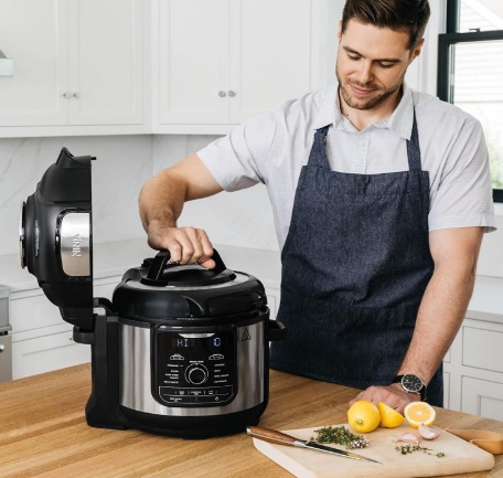 Instant Pot Pro Crisp & Air Fryer vs Ninja Foodi 14-in-1 Smart  multi-cooker: which should you choose?