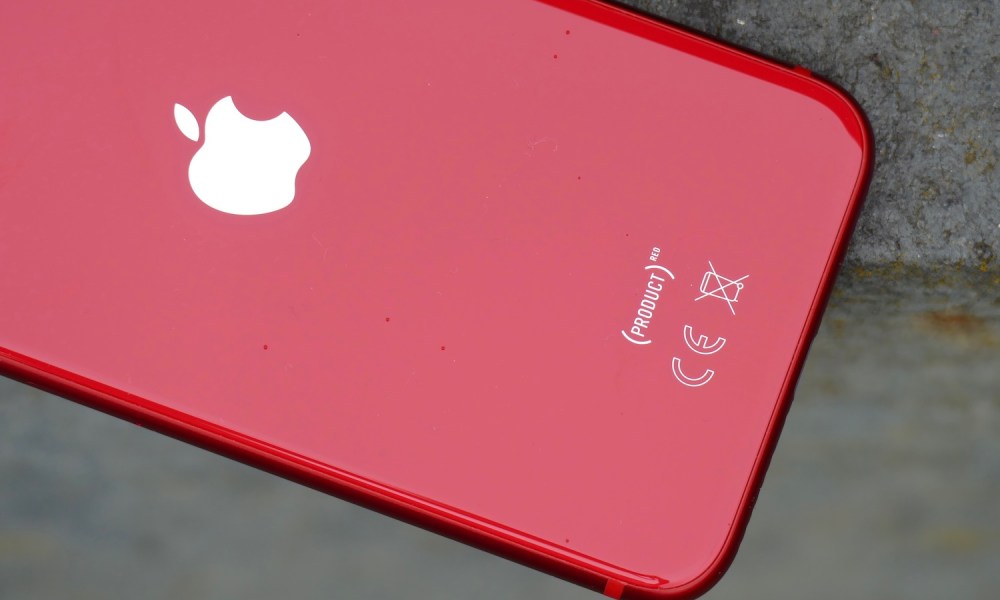 iPhone SE 2020 Product Red Back