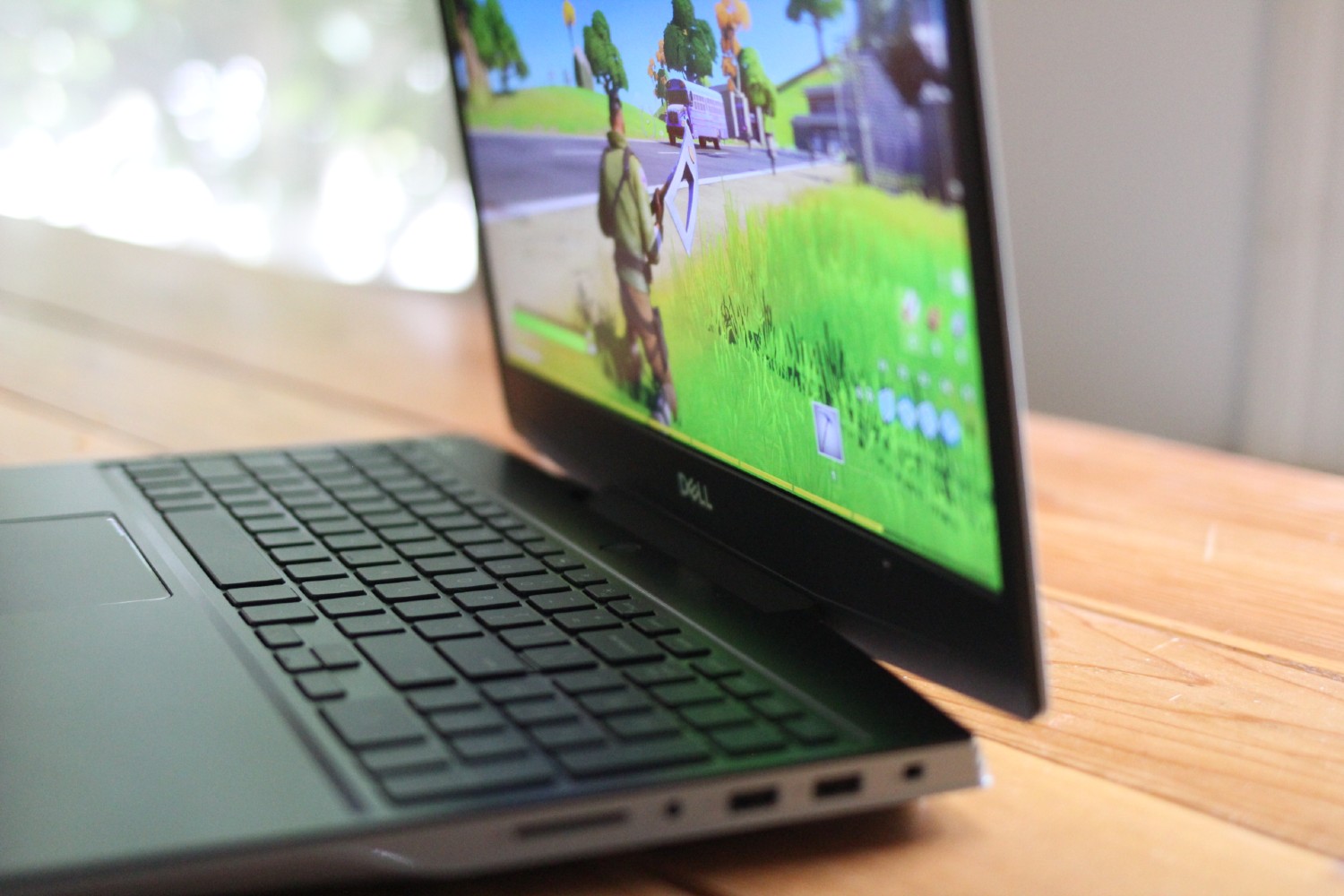Dell G5 SE Gaming Laptop Review: Peak AMD at a Nice Price