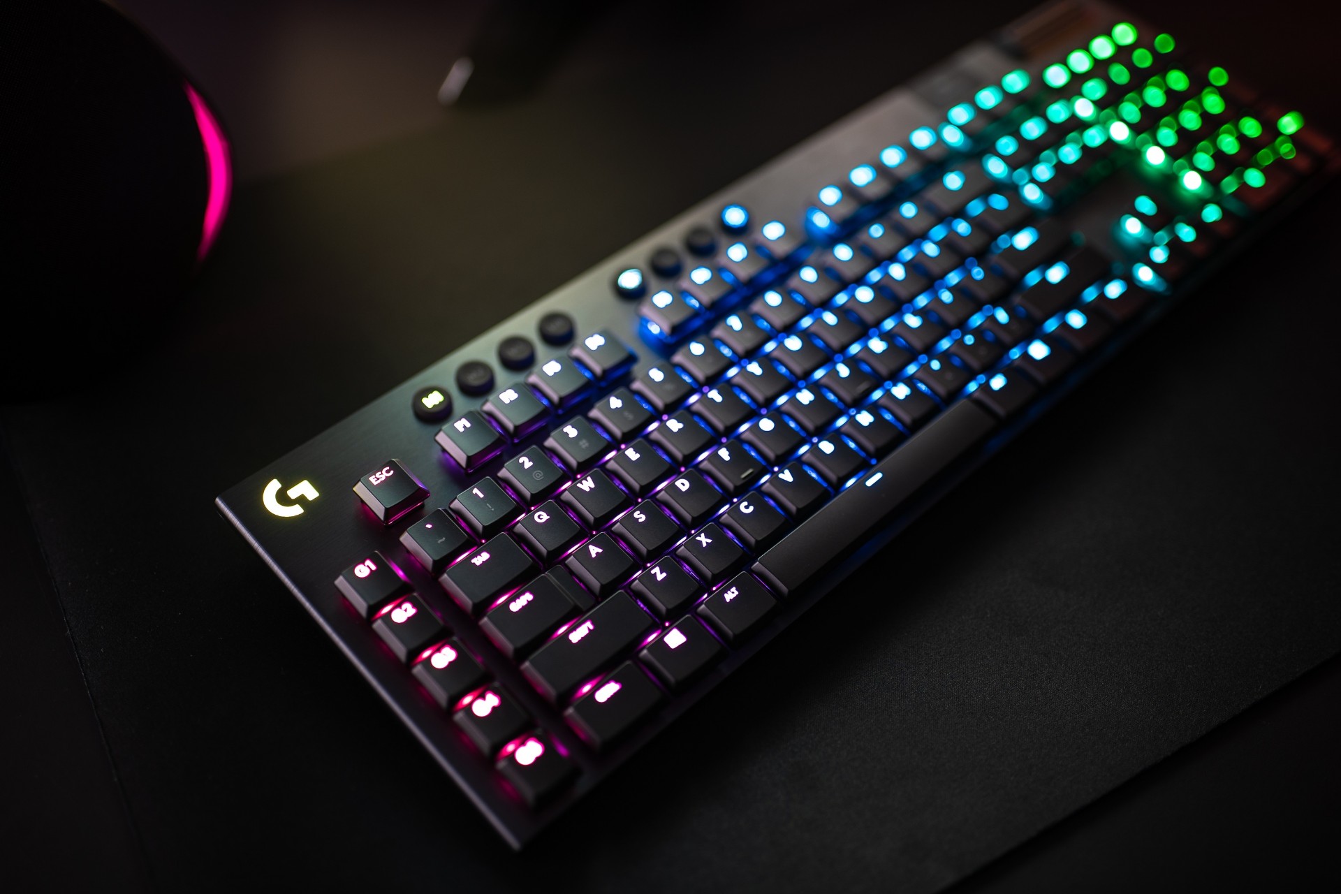 wireless keyboard with light up keys