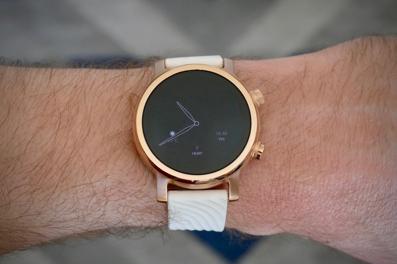 Runway on sale smartwatch review