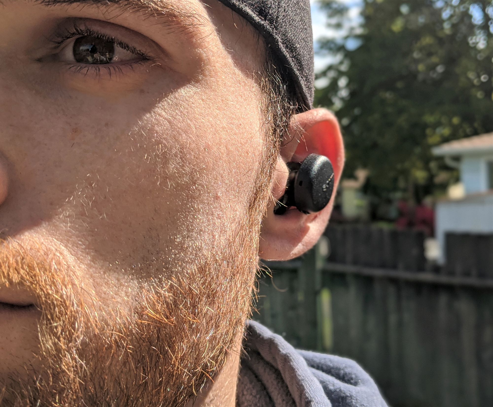 Sony xb700 in cheap ear