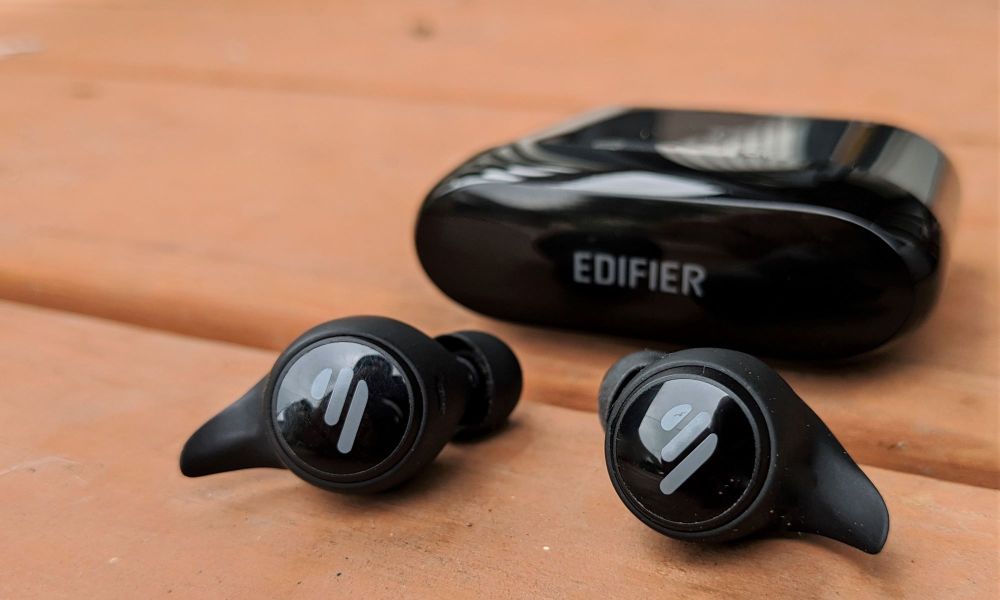 Edifier tws6 earbuds