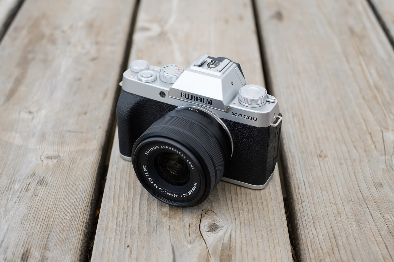 Fujifilm X-T200 Vs. Fujifilm X-T30: A Close Call | Digital Trends