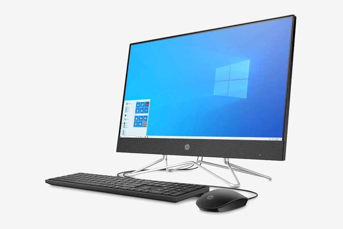 Настольный компьютер HP All-in-One 24 с мышью и клавиатурой.