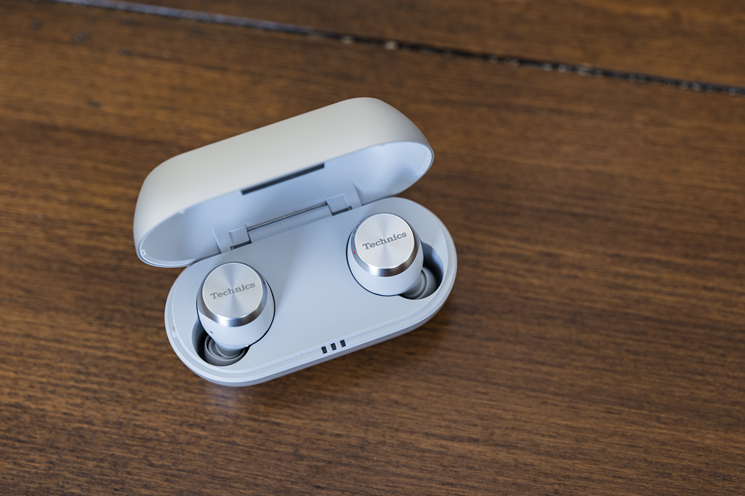 The Technics TWS Earbuds Sound Good, but Isolate Even Better