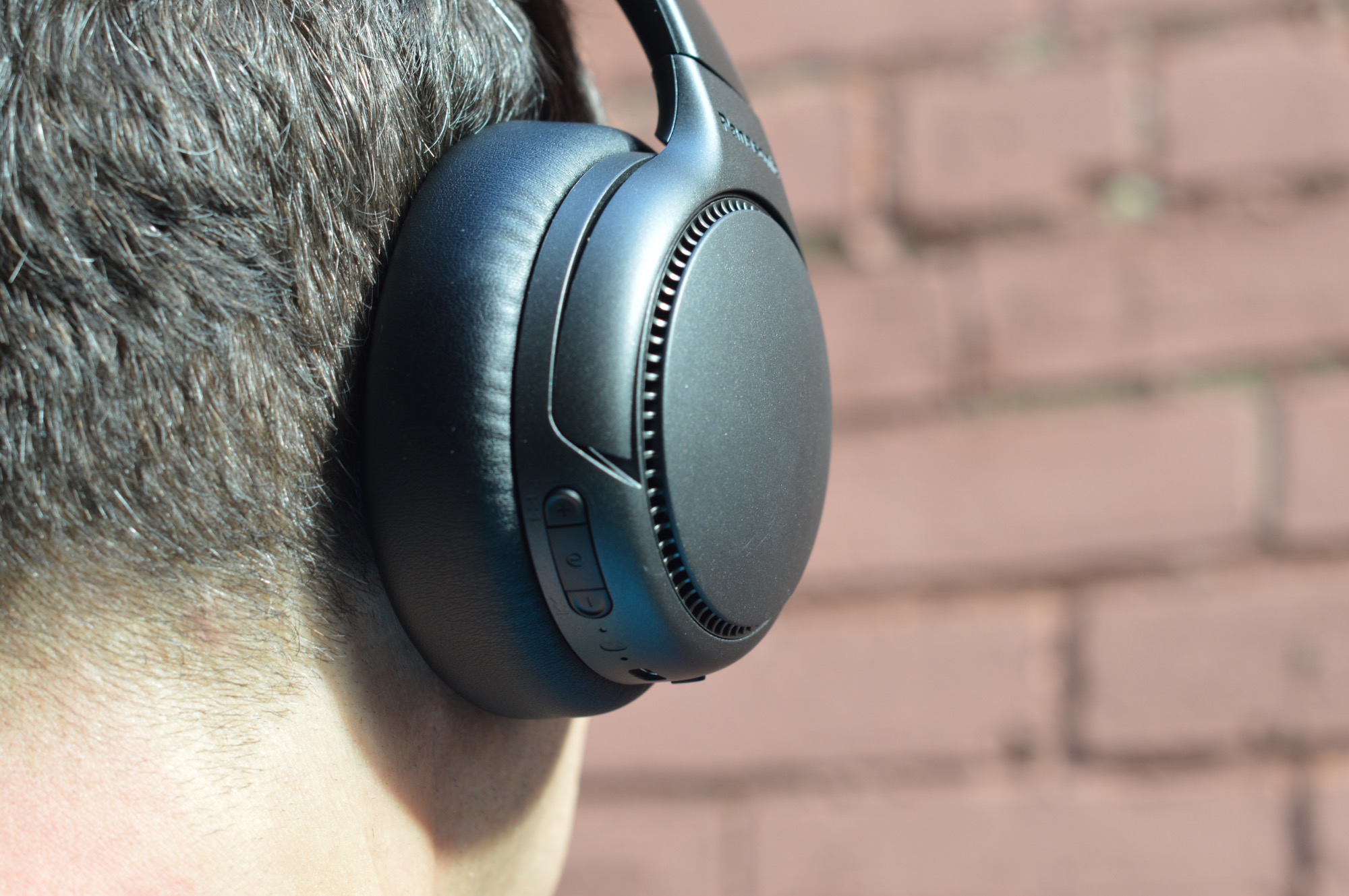 Panasonic anc online headphones