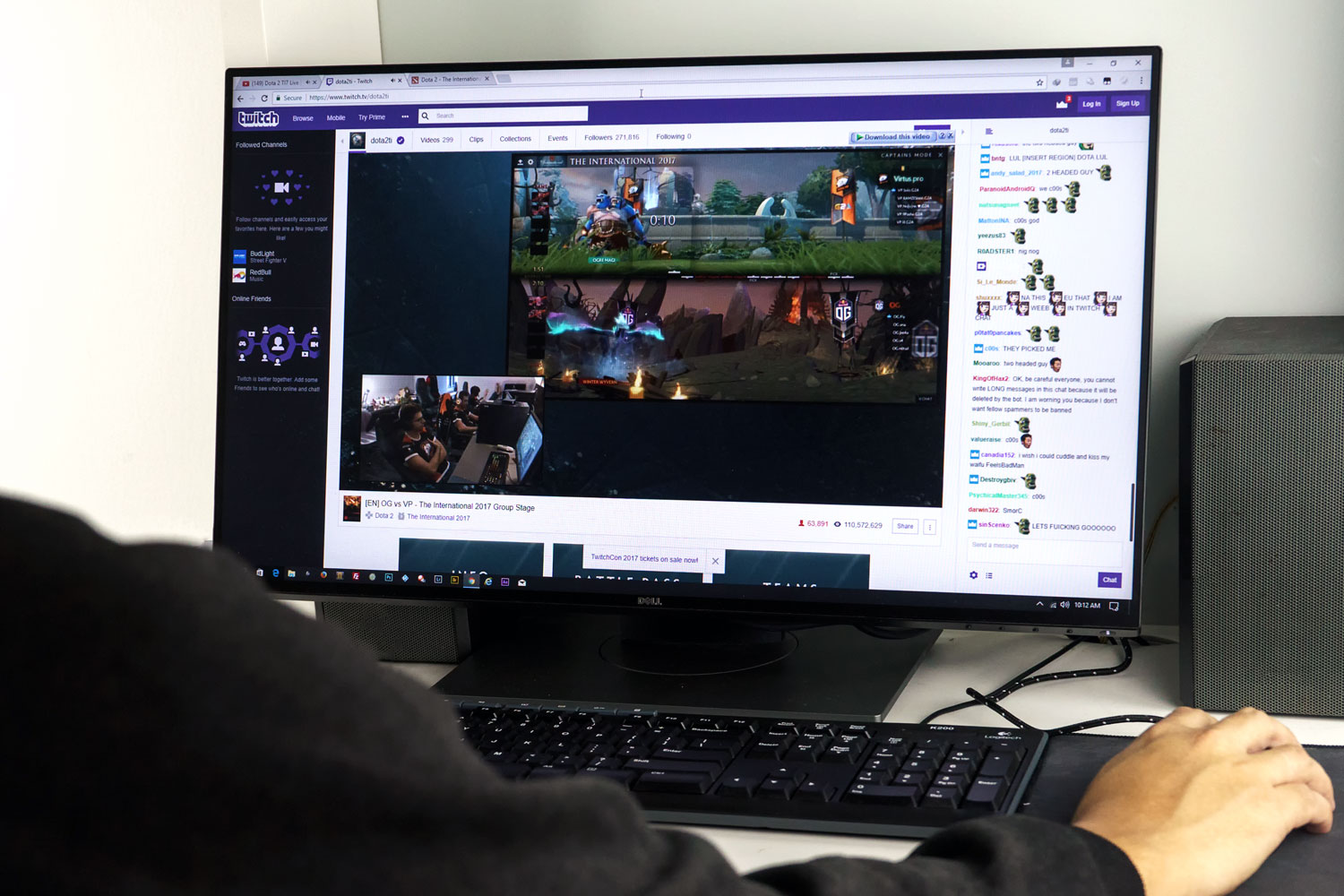 Watch twitch vods online together