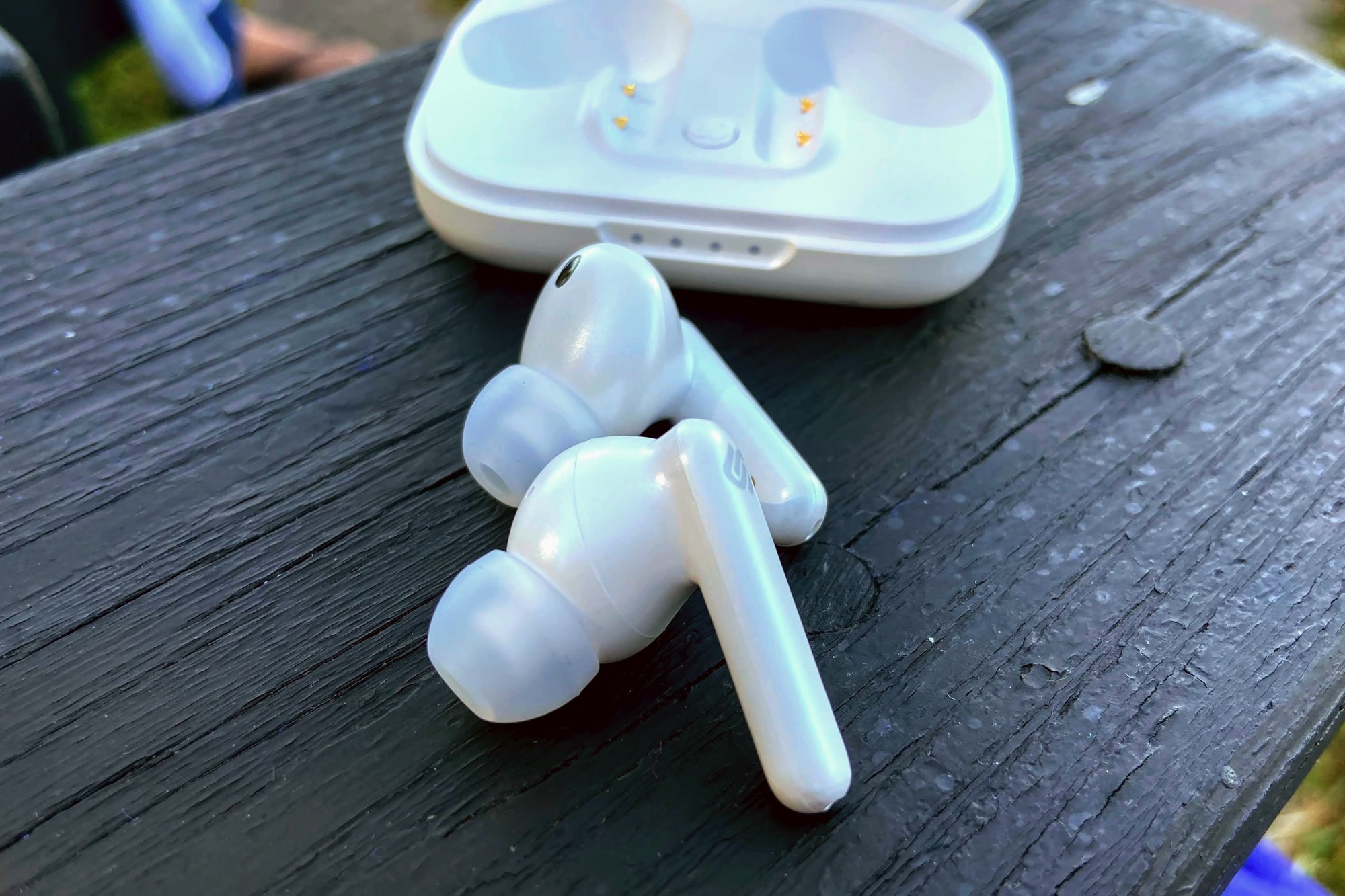 urbanista london earbuds