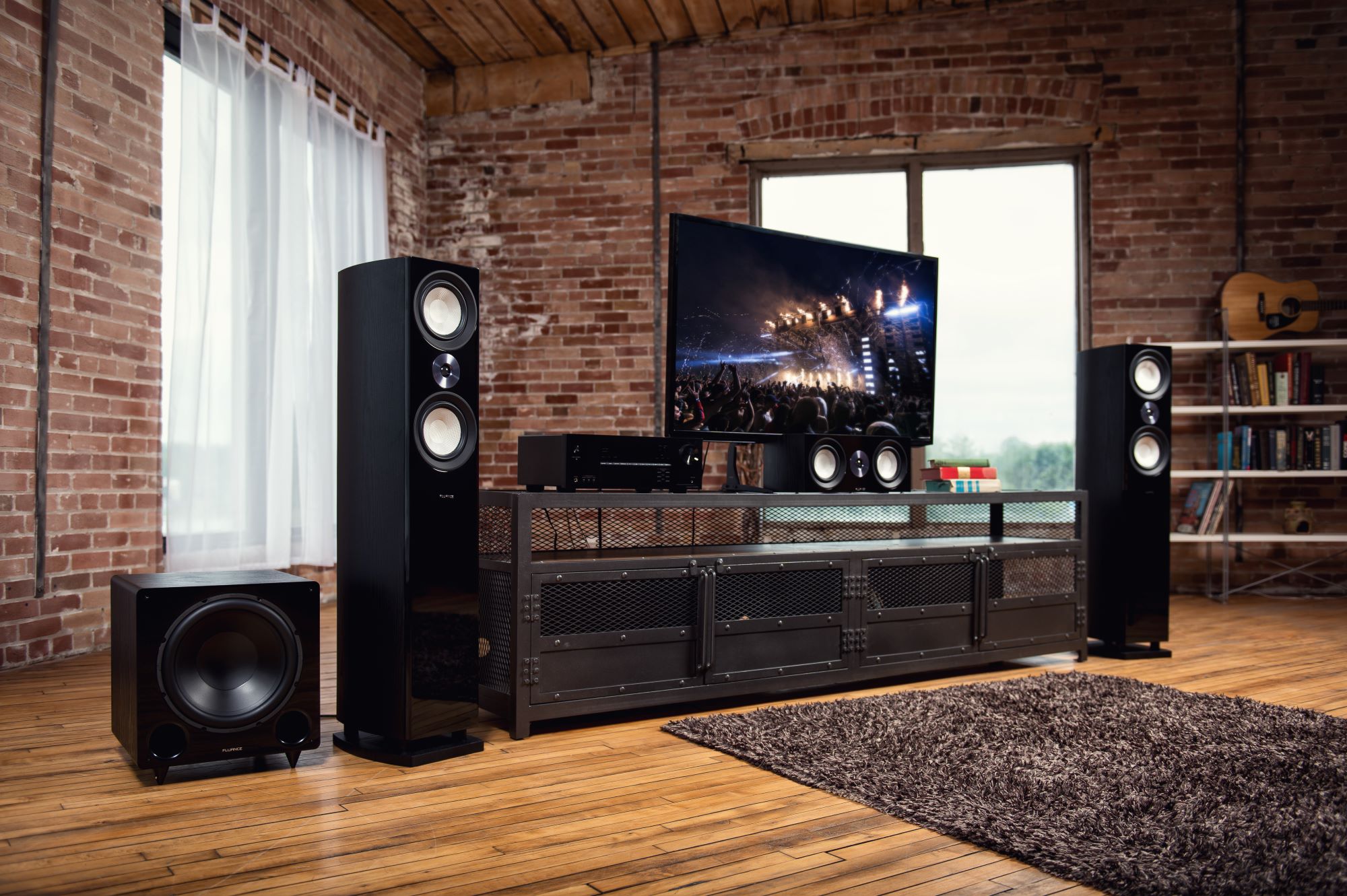 fenomeen zoeken Ontmoedigen Ultimate surround sound guide: DTS, Dolby Atmos, and more explained |  Digital Trends