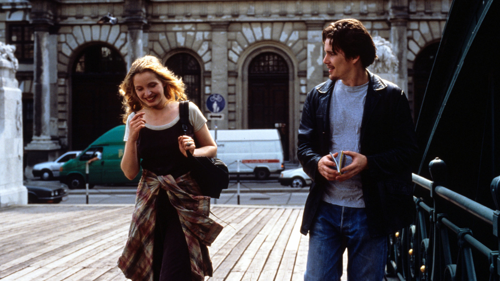 Julie Delpy and Ethan Hawke in Before Sunrise