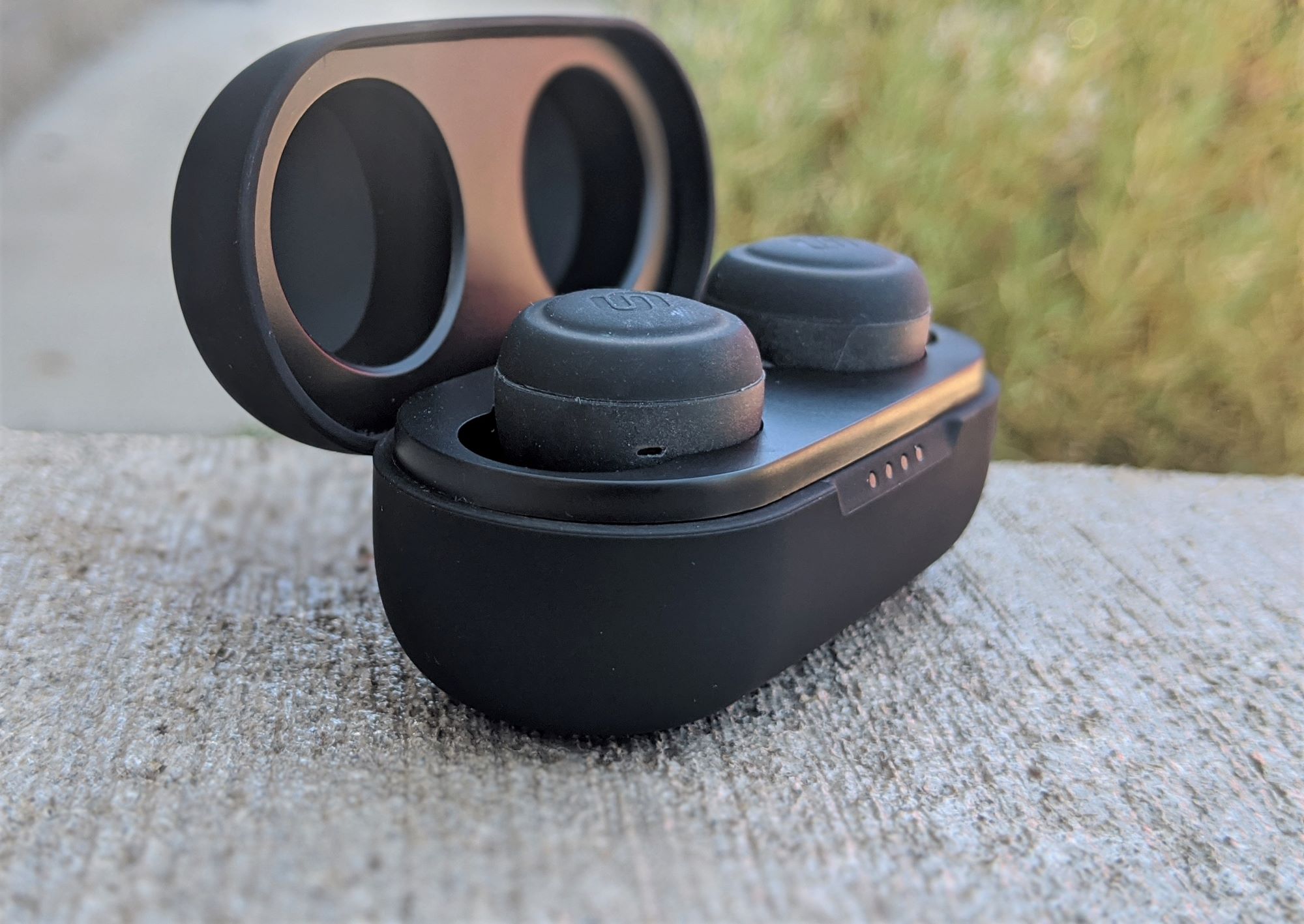 Urbanista athens true wireless earbuds new arrivals