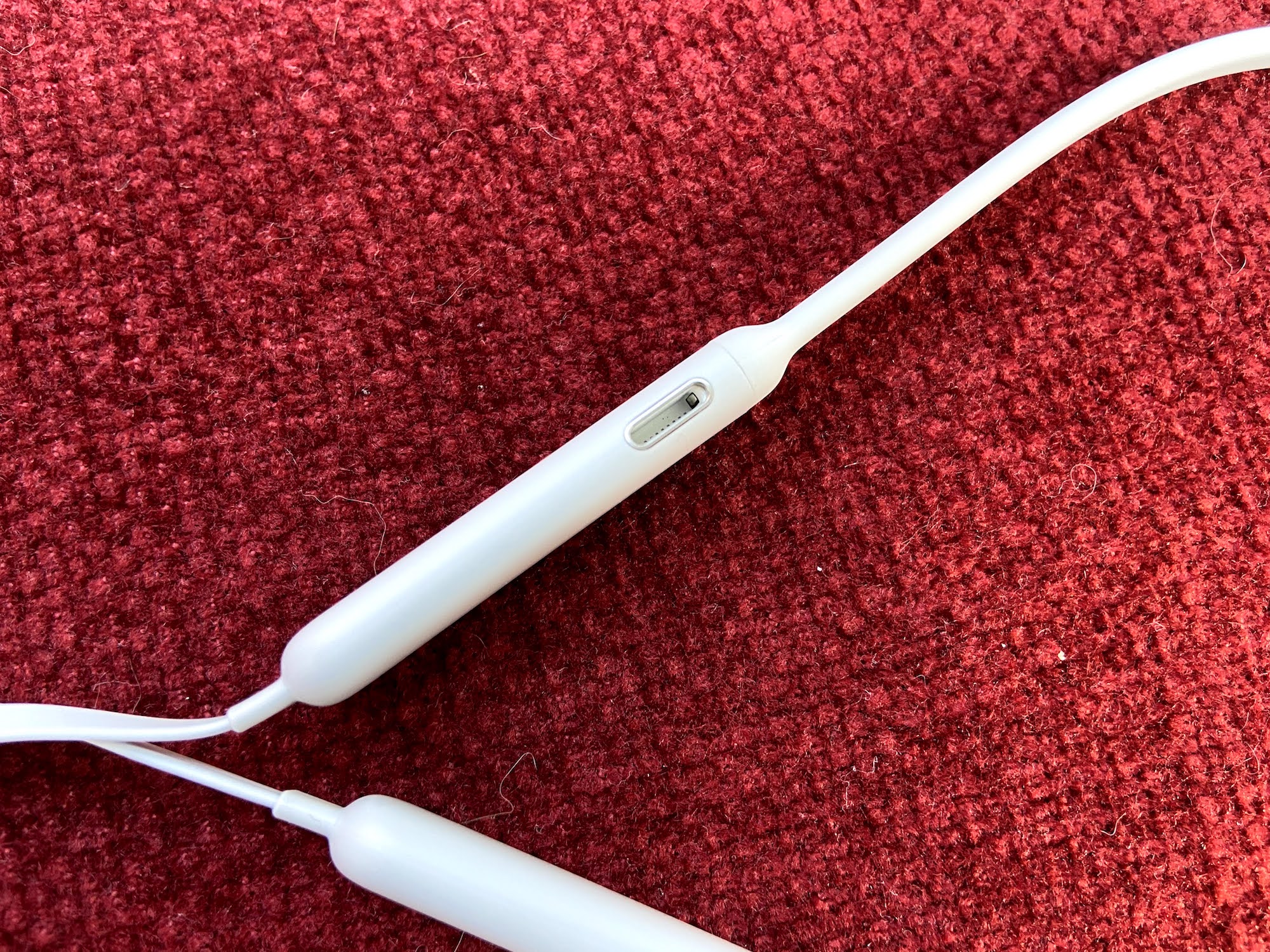 Beatsx not connecting online to iphone