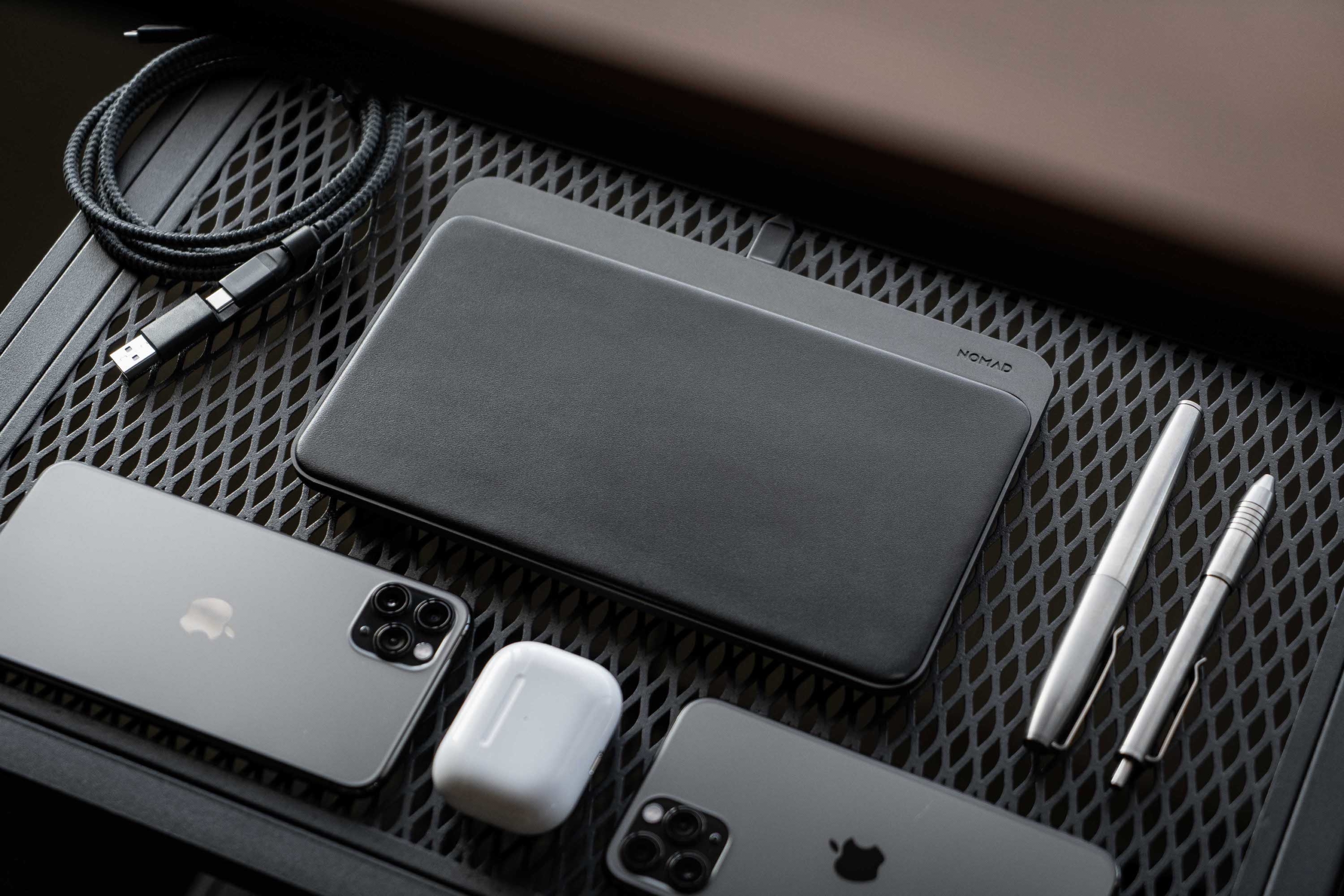 Nomad is making the AirPower charger Apple couldn't | Digital Trends