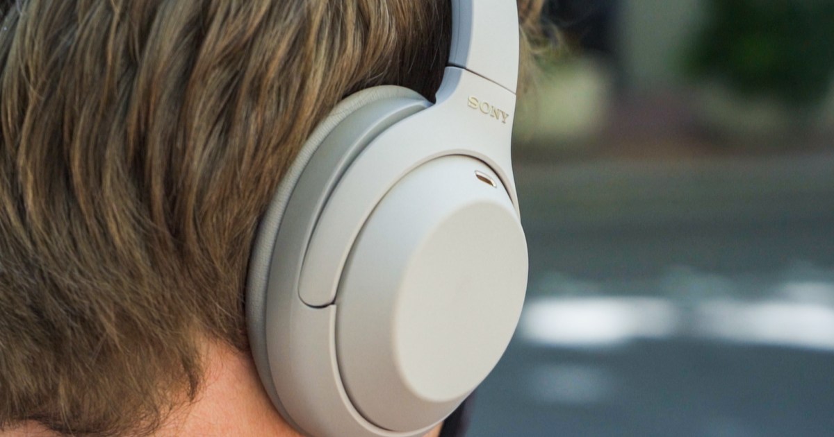 Sony WH-1000XM4 Review: Noise-Canceling Headphones Fit For 2020 - SlashGear