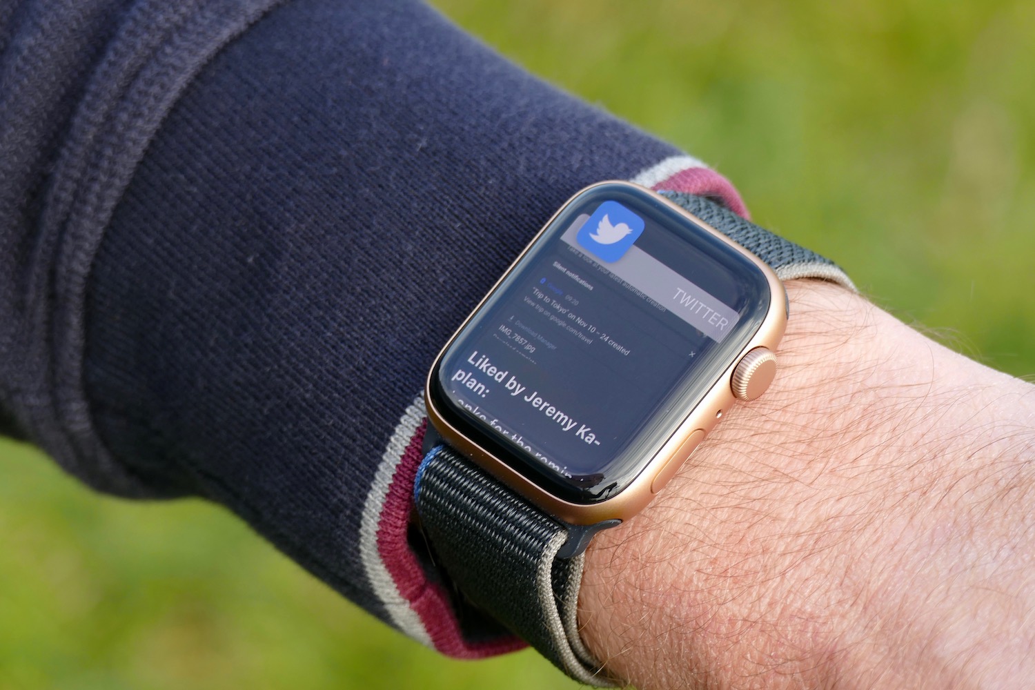 Apple Watch SE Review: The Best Apple Watch for Most People